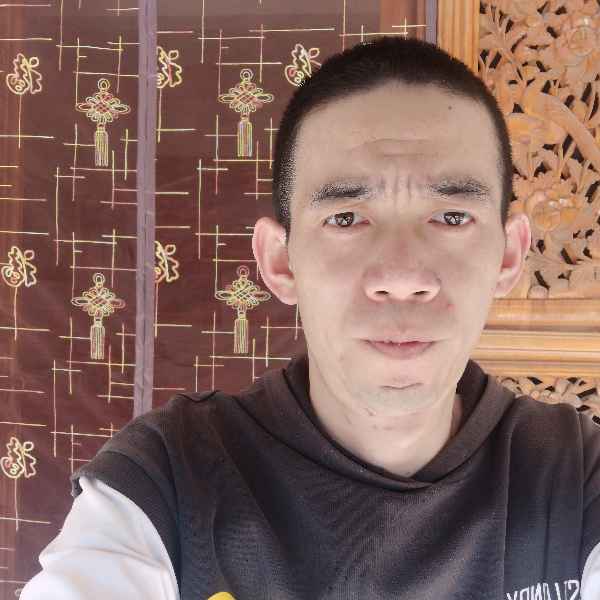 云南35岁单身帅哥真诚找对象-淄博征婚相亲网
