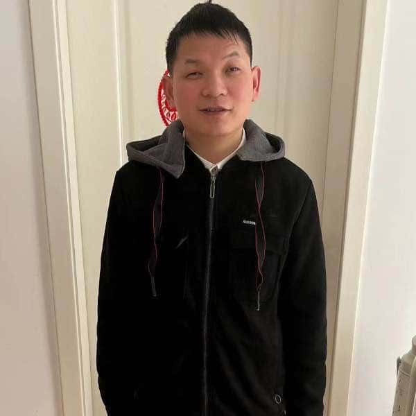 安徽35岁单身帅哥真诚找对象-淄博征婚相亲网
