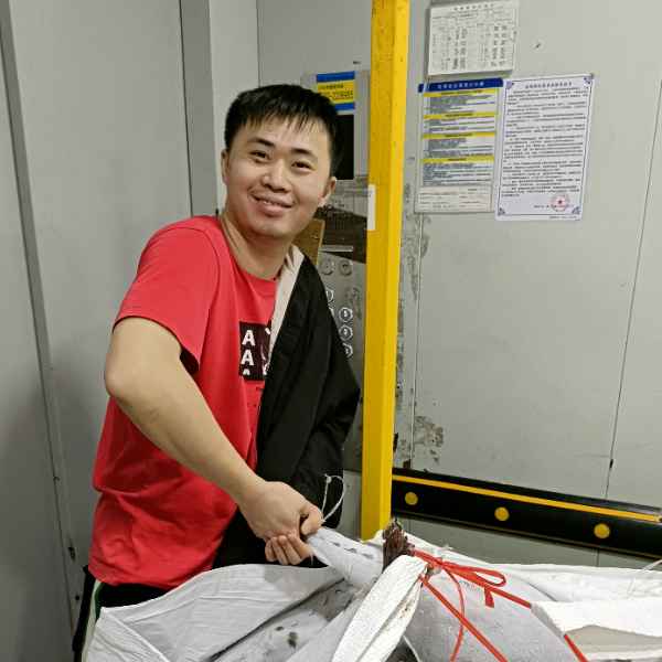 福建30岁单身帅哥真诚找对象-淄博征婚相亲网