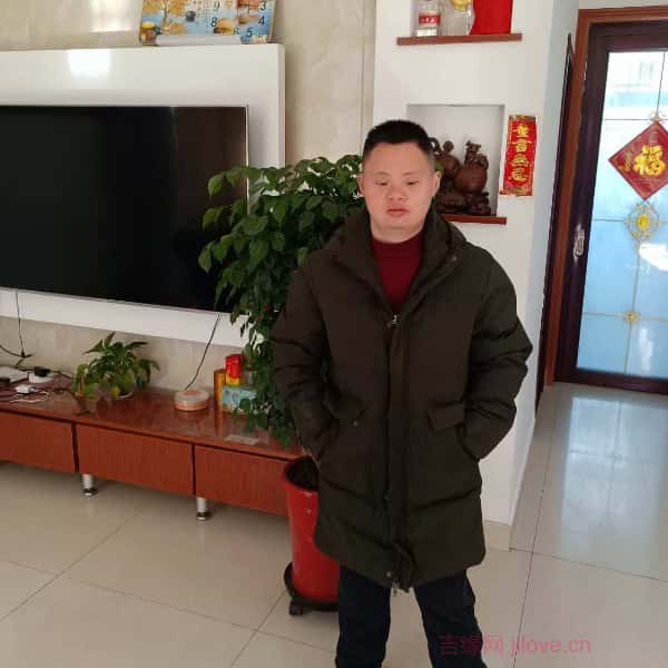 江苏28岁单身帅哥真诚找对象-淄博征婚相亲网