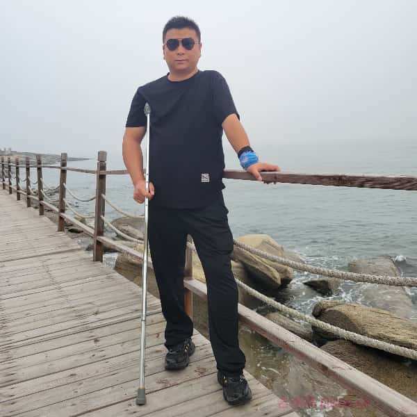 山西34岁单身帅哥真诚找对象-淄博征婚相亲网
