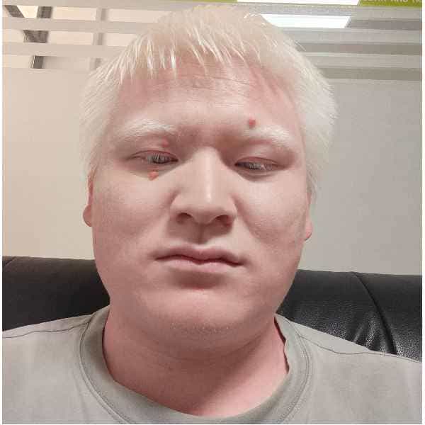 30岁岁安徽单身帅哥 - 淄博吉缘网