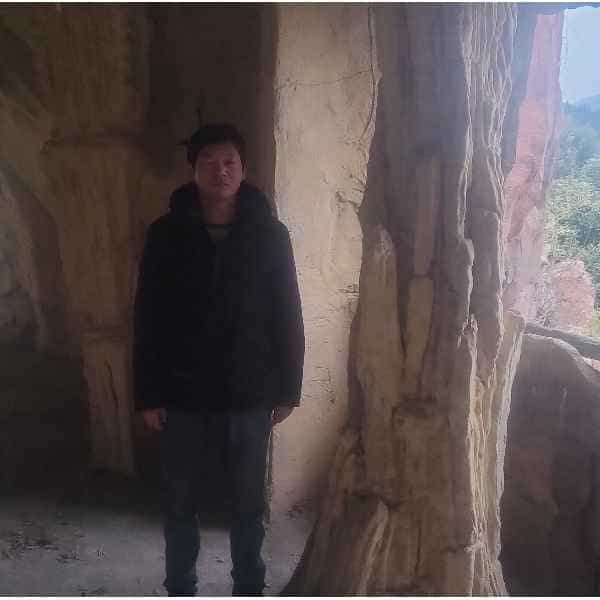 36岁岁湖北单身帅哥 - 淄博吉缘网