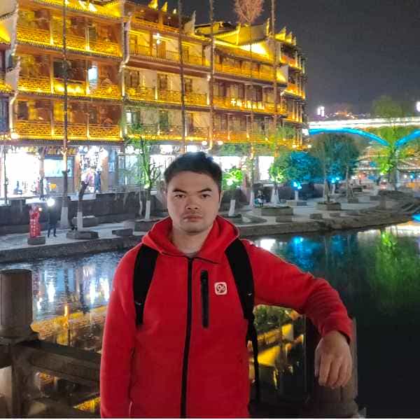 39岁岁广东单身帅哥 - 淄博吉缘网